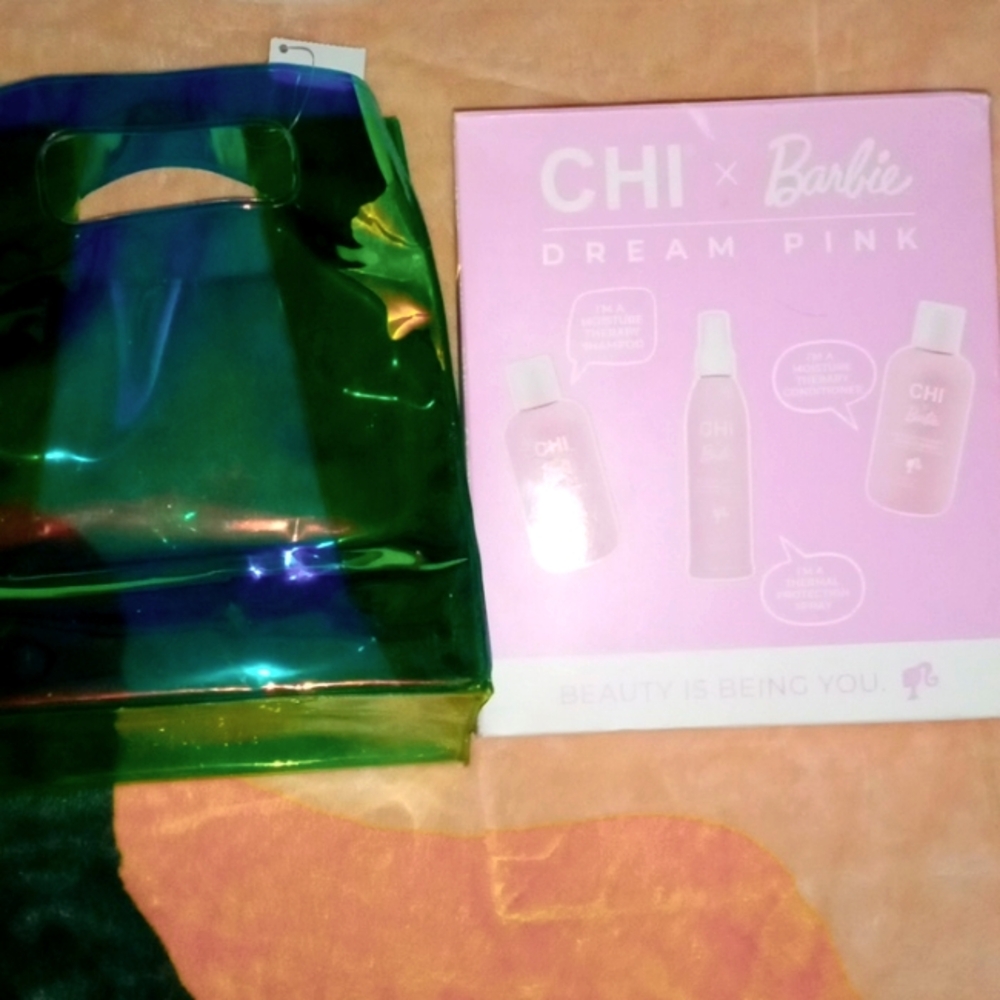 Chi x Barbie Collection Dream Pink 3 Piece Set plus NEW holographic travel bag
